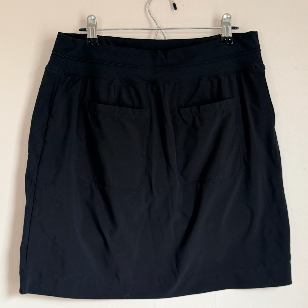 Athleta Brooklyn 16” Skort Black Size 8 Tall Athletic Travel Golf Skirt - Picture 2 of 5